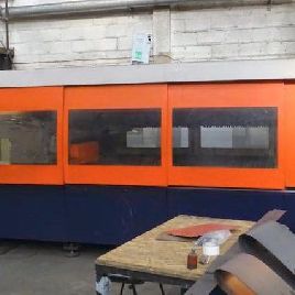 Bystronic Byspeed pro 3015 machine de découpe laser