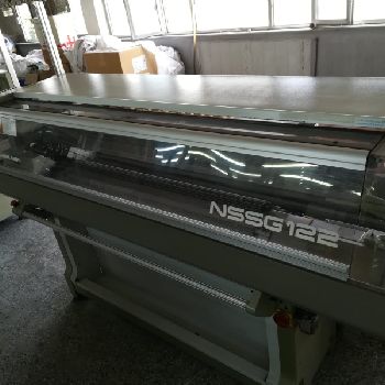 Shima Seiki NSSG 122 5 GG SV Flat knitting machine
