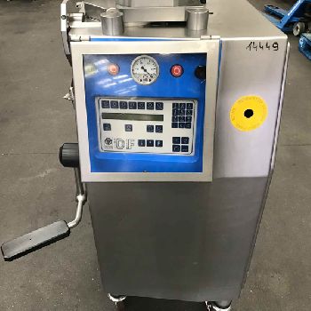 DE Jong DF60 Vacuum stuffer