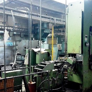 SMG DS 200-1000/830 metal press