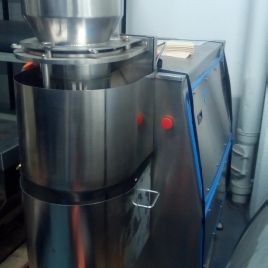 Gea M6 suit Pellet machine segunda máquina E220 extrusora / paletizadora. la tercera máquina es un esferinizador n S450