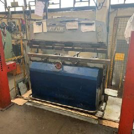 Safan 25 Prensa plegadora