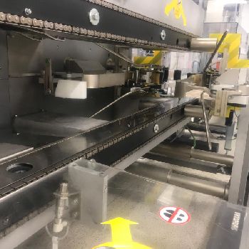 Marchesini MC820 Case packer