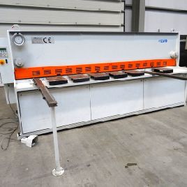 LVD HST-C hydraulic shear