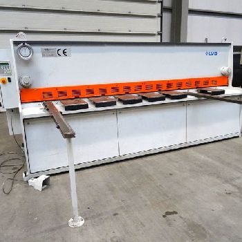 LVD HST-C hydraulic shear