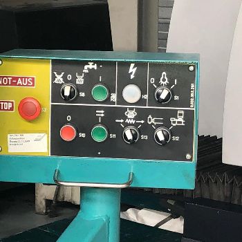 Volz EURO-MILL FUS 22 M universal milling machine