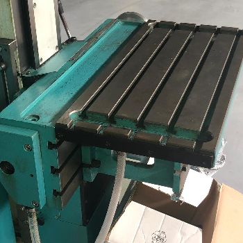 Volz EURO-MILL FUS 22 M universal milling machine