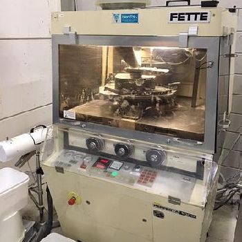 Fette Perfecta 1000 Rotary tablet press