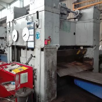 Wmw-Blema UBR 1600 x 20 Straightening machine