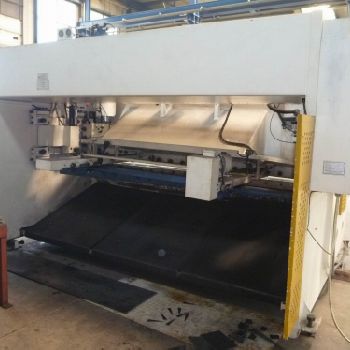 Ermak CNC HVR 3116 CNC shears