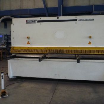 Ermak CNC HVR 3116 CNC shears