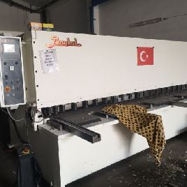Baykal MGH 4110 CNC shears ( Working hours : 3550 )