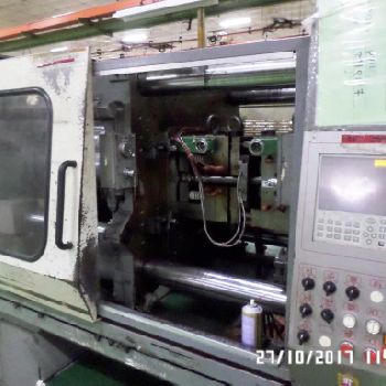 Nissei FN 6000 Injection moulding machine