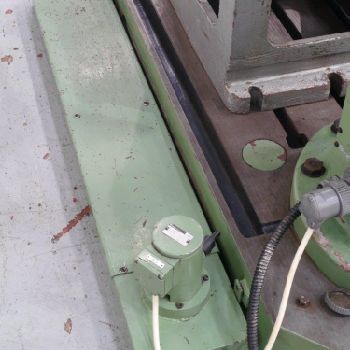 Kitchen &amp; Walker KWM 32/1000 Radial drilling machine