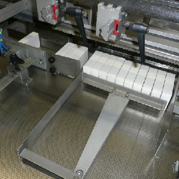 Pester PEWO-pack 450SN Overwrapping machine