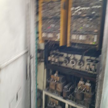 Umaro SC 17 NC vertical turret lathe