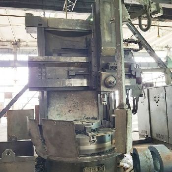Umaro SC 17 NC vertical turret lathe