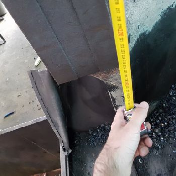 Umaro SC 17 NC vertical turret lathe