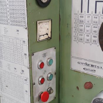 Gurutzpe Super AT 2000/400 lathe