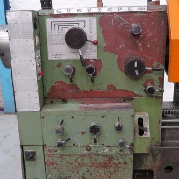 Gurutzpe Super AT 2000/400 lathe