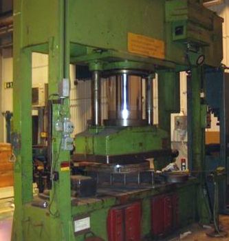 Used Ursviken VP 400 metal press