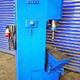 Prensa de metal Eitel RP 25