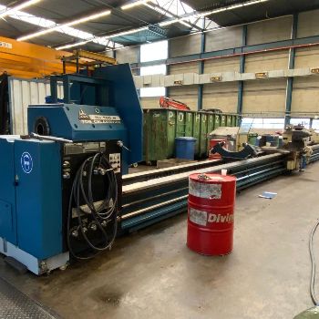 TOS Celakovice SU 150 H heavy duty lathe