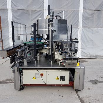 Krones Etiketovačka Krones UNIVERSELLA Wine, beer or alcohol making machine