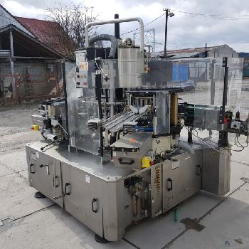 Krones Etiketovačka Krones UNIVERSELLA Wine, beer or alcohol making machine