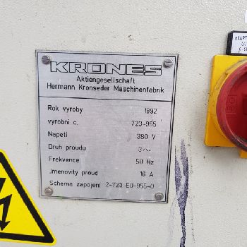 Krones Etiketovačka Krones UNIVERSELLA Wine, beer or alcohol making machine