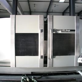 Deckel Maho DMF 220 Linear Machining Center - Vertical