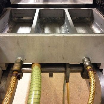 Multivac R70 mobile double chamber vacuum machine