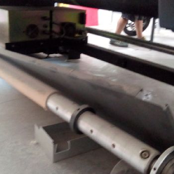 Used EFI VUTEK QS2000 large format plotter