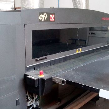 Used EFI VUTEK QS2000 large format plotter