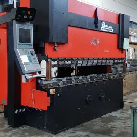 AMADA HFB 125-3 Prensa freno cnc / nc