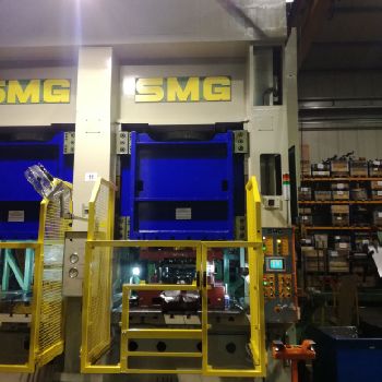 SMG DS315 1500/1300 metal press