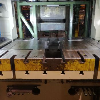 SMG DS315 1500/1300 metal press