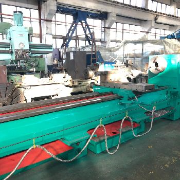 Saro Targoviste SNA 1000x6000 heavy duty lathe