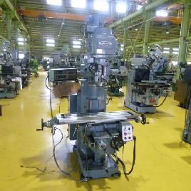 Fresadora MAKINO KVP-55