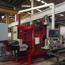 Akyapak 2 ADM 1000 CNC Automatic / CNC torreta perforadora