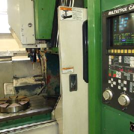 MAZAK AJV 25/405 Centre d'usinage vertical