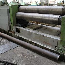 Strojárne Piesok XZMP 2000/8C Plate rolling machine
