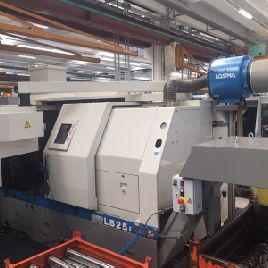 Tour cnc OKUMA LB 25 II d'occasion