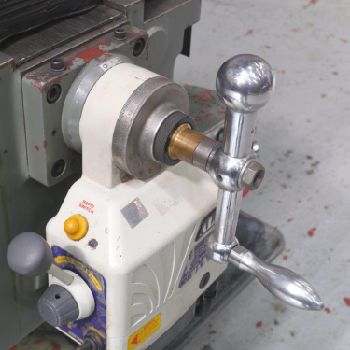 KING RICH KRV3000V Machining center - vertical