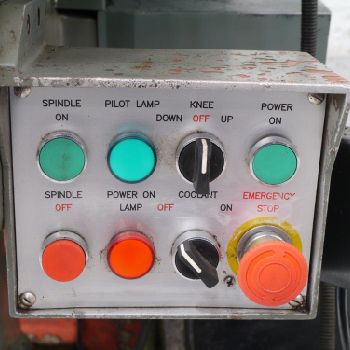 KING RICH KRV3000V Machining center - vertical