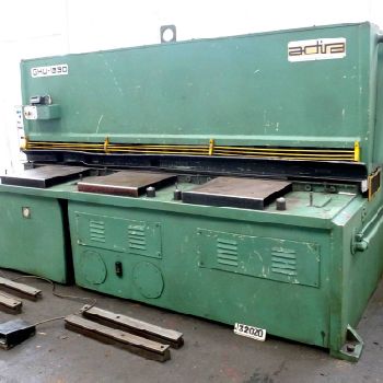 ADIRA GHO-1330 hydraulic guillotine shears