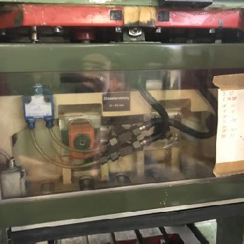 Raster 45/550 SL-4S metal press