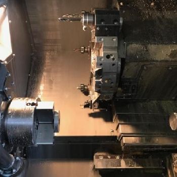 Doosan Lynx 220A cnc lathe