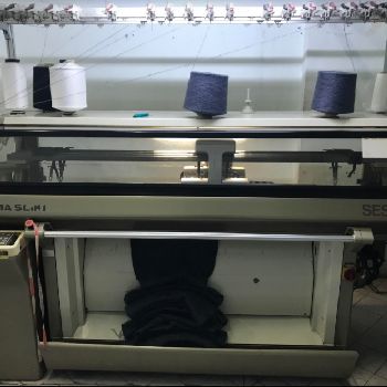 Shima Seiki SES 122-S Flat knitting machine