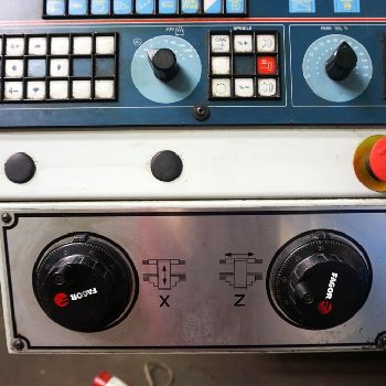 Pinacho Cobra 180 cnc lathe